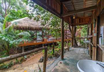 Beachfront Bungalows  Bar For Sale  MPai Bay, Koh Rong Sanloem, Sihanoukville thumbnail