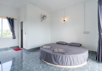 10-Room Guesthouse for Rent  MPai Bay, Koh Rong Sanloem, Sihanoukville thumbnail