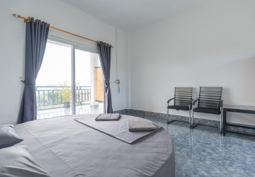 10-Room Guesthouse for Rent  MPai Bay, Koh Rong Sanloem, Sihanoukville thumbnail
