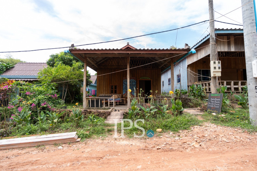 Guesthouse Business for Sale in MPai Bay, Koh Rong Sanloem, Sihanoukville
