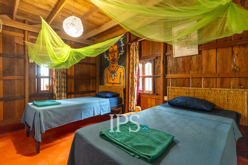 Guesthouse Business for Sale in MPai Bay, Koh Rong Sanloem, Sihanoukville