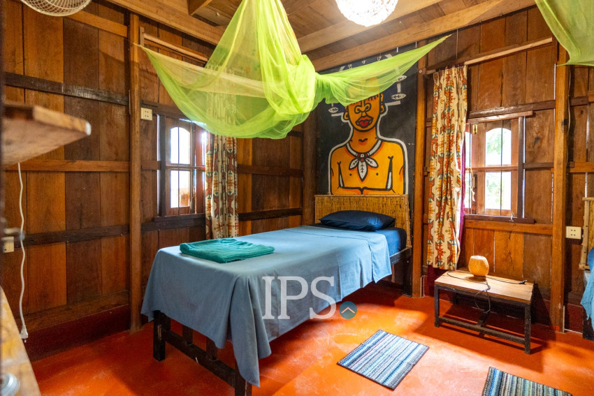 Guesthouse Business for Sale in MPai Bay, Koh Rong Sanloem, Sihanoukville