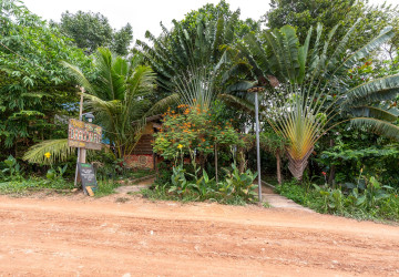 Guesthouse Business for Sale in MPai Bay, Koh Rong Sanloem, Sihanoukville thumbnail