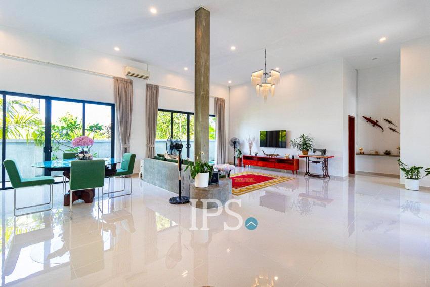 3 Bedroom Villa For Rent - Sangkat Siem Reap, Siem Reap
