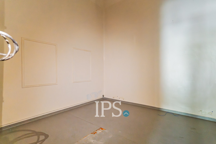 250 Sqm Commercial Building For Rent - Chakto Mukh, Phnom Penh