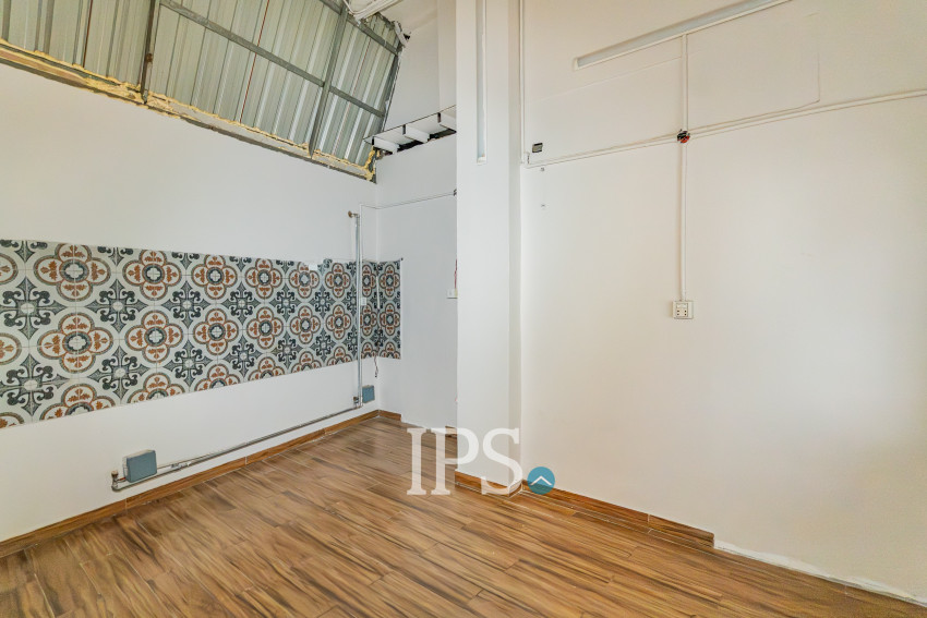 250 Sqm Commercial Building For Rent - Chakto Mukh, Phnom Penh