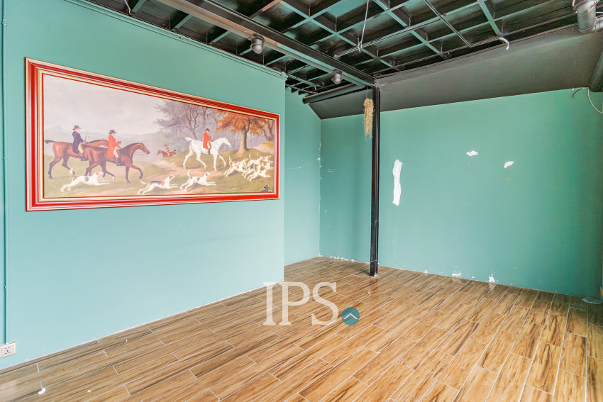 250 Sqm Commercial Building For Rent - Chakto Mukh, Phnom Penh