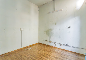 250 Sqm Commercial Building For Rent - Chakto Mukh, Phnom Penh thumbnail