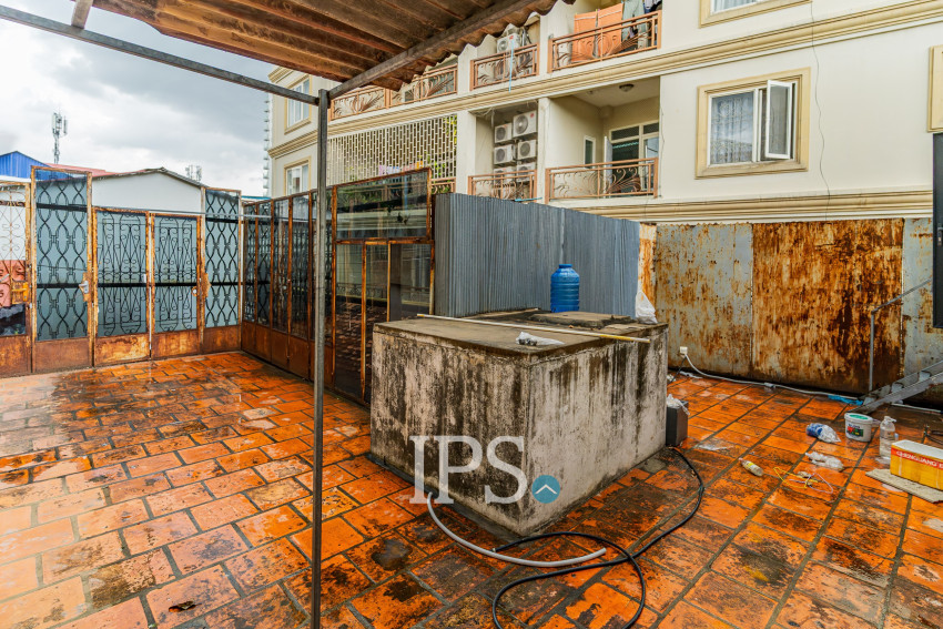 250 Sqm Commercial Building For Rent - Chakto Mukh, Phnom Penh