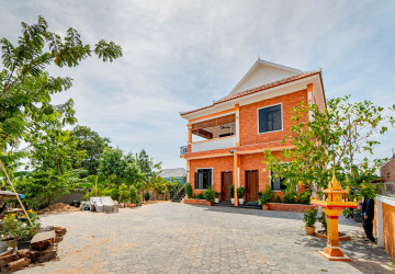3 Bedroom House For Rent - Svay Dangkum, Siem Reap thumbnail