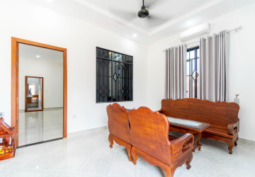 3 Bedroom House For Rent - Svay Dangkum, Siem Reap thumbnail