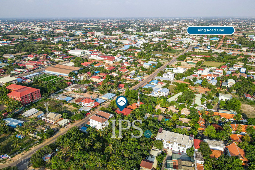 5 Bedroom Villa For Sale - Sala Kamreuk, Siem Reap