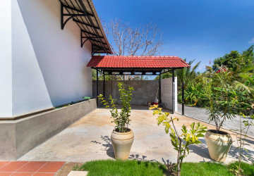 3 Bedroom Villa For Sale - Sangkat Siem Reap, Siem Reap thumbnail