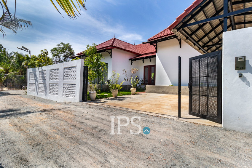 3 Bedroom Villa For Sale - Sangkat Siem Reap, Siem Reap