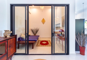 3 Bedroom Villa For Sale - Sangkat Siem Reap, Siem Reap thumbnail