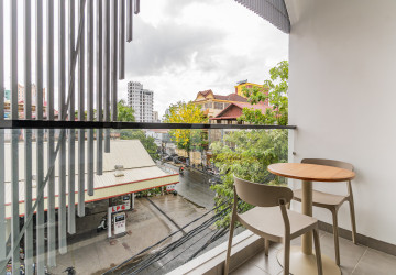 32 Sqm Studio Serviced Apartment For Rent - Beoung Trabek, Phnom Penh thumbnail