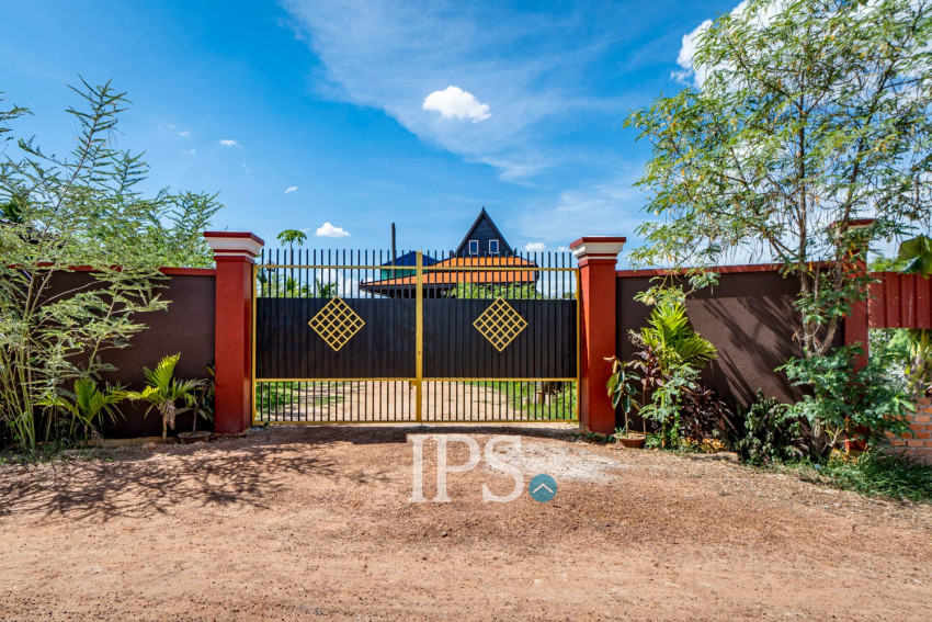 3 Bedroom House For Sale - Sangkat Siem Reap, Siem Reap