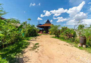 3 Bedroom House For Sale - Sangkat Siem Reap, Siem Reap thumbnail