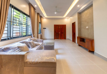 2 Bedroom House For Rent - Sala Kamruek, Siem Reap thumbnail