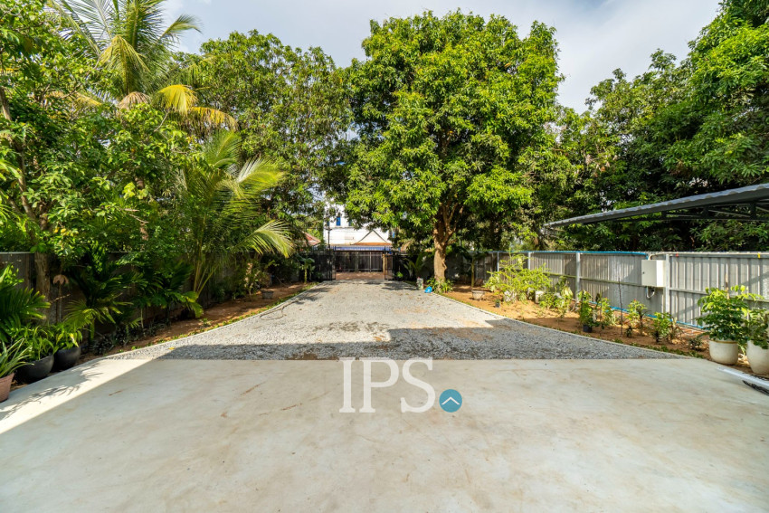 2 Bedroom House For Rent - Sala Kamruek, Siem Reap