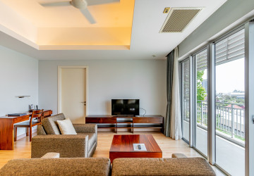 1 Bedroom Serviced Apartment For Rent - Chroy Changvar, Phnom Penh thumbnail