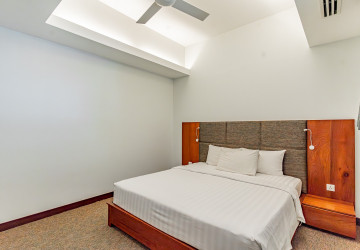 2 Bedroom Serviced Apartment For Rent - Chroy Changvar, Phnom Penh thumbnail