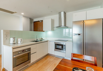 2 Bedroom Serviced Apartment For Rent - Chroy Changvar, Phnom Penh thumbnail