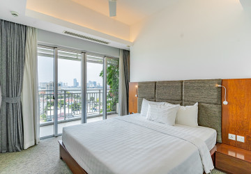 2 Bedroom Serviced Apartment For Rent - Chroy Changvar, Phnom Penh thumbnail