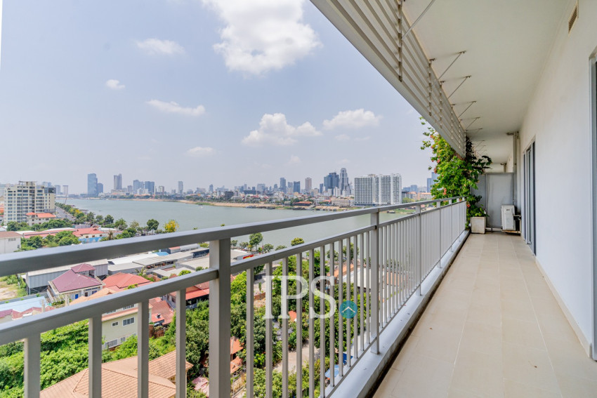 2 Bedroom Serviced Apartment For Rent - Chroy Changvar, Phnom Penh