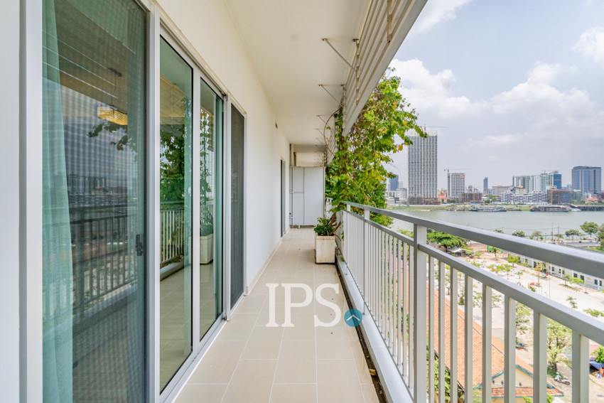 2 Bedroom Serviced Apartment For Rent - Chroy Changvar, Phnom Penh