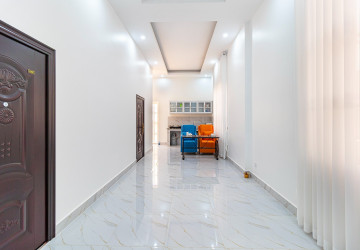2 Bedroom House For Rent - Svay Dangkum, Siem Reap thumbnail