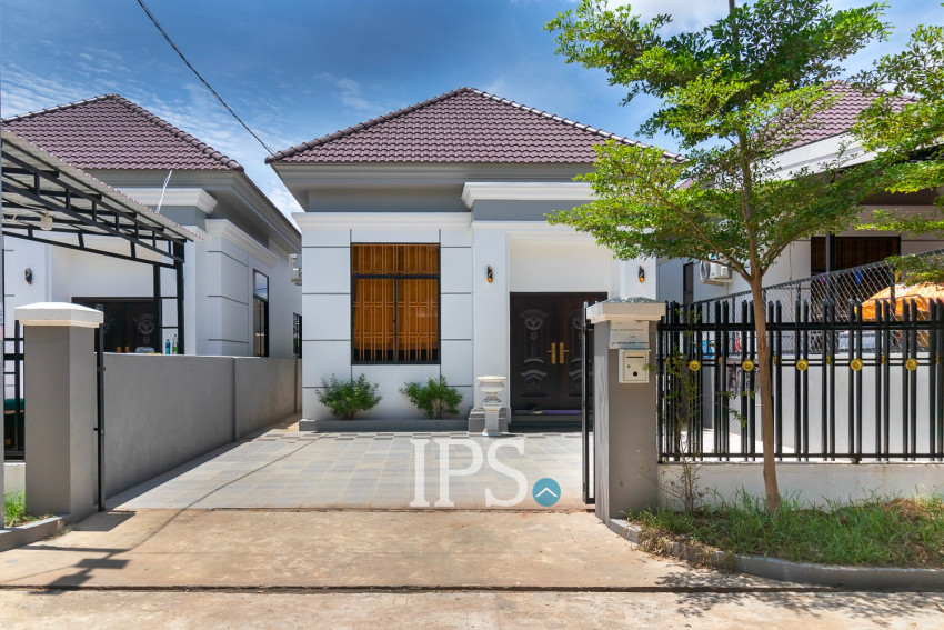 2 Bedroom House For Rent - Svay Dangkum, Siem Reap