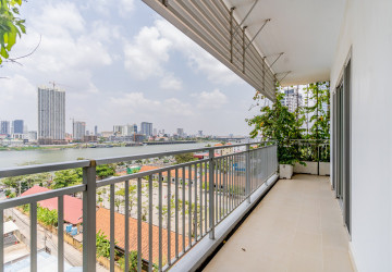 2 Bedroom Serviced Apartment For Rent - Chroy Changvar, Phnom Penh thumbnail