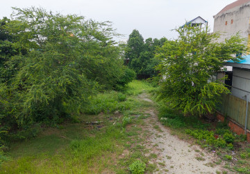 3,417 Sqm Land For Sale - Chroy Changvar, Phnom Penh thumbnail