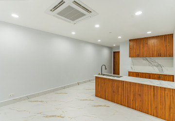 120 Sqm Retail Space For Rent - BKK1, Phnom Penh thumbnail