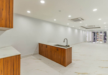 120 Sqm Retail Space For Rent - BKK1, Phnom Penh thumbnail