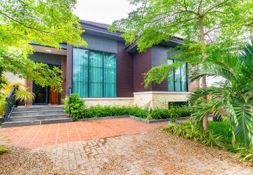 3 Bedroom House For Rent - Chreav, Siem Reap thumbnail