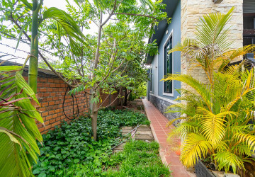 3 Bedroom House For Rent - Chreav, Siem Reap thumbnail
