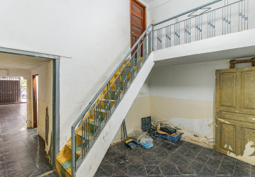 100 Sqm Retail Space For Rent - BKK1, Phnom Penh thumbnail