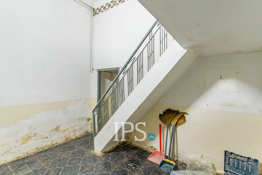 100 Sqm Retail Space For Rent - BKK1, Phnom Penh