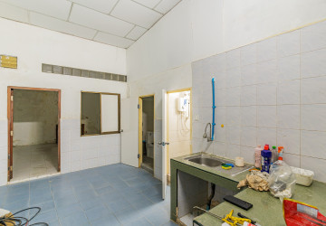 100 Sqm Retail Space For Rent - BKK1, Phnom Penh thumbnail