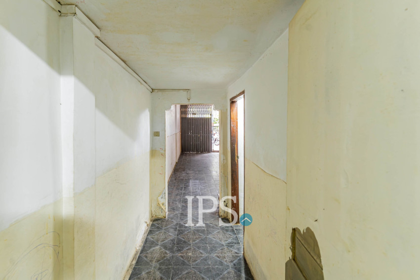 100 Sqm Retail Space For Rent - BKK1, Phnom Penh