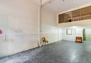 100 Sqm Retail Space For Rent - BKK1, Phnom Penh thumbnail