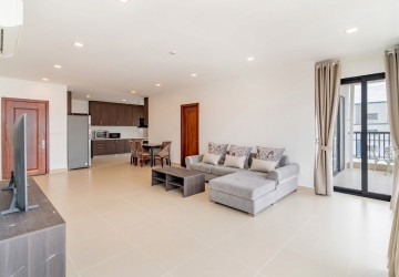 3 Bedroom Serviced Apartment For Rent - Boeung Trabek, Phnom Penh thumbnail