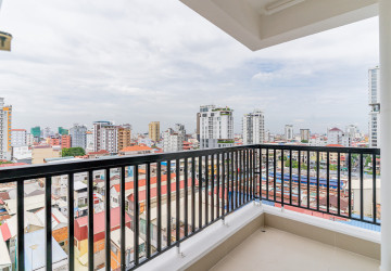 3 Bedroom Serviced Apartment For Rent - Boeung Trabek, Phnom Penh thumbnail