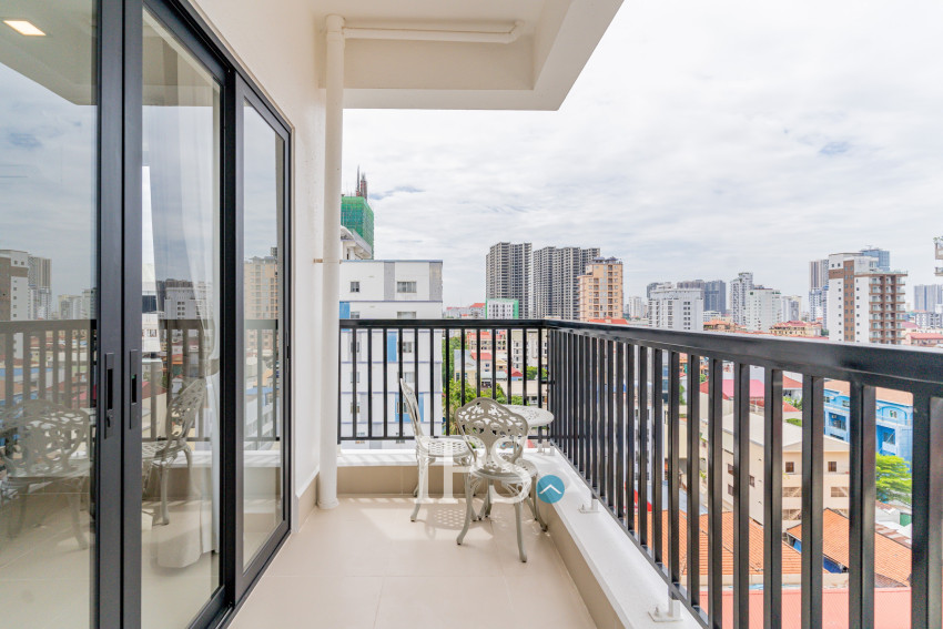 3 Bedroom Serviced Apartment For Rent - Boeung Trabek, Phnom Penh