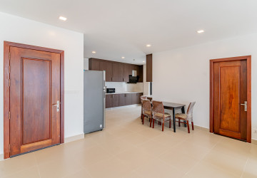 3 Bedroom Serviced Apartment For Rent - Boeung Trabek, Phnom Penh thumbnail