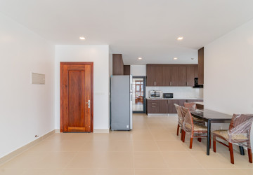 3 Bedroom Serviced Apartment For Rent - Boeung Trabek, Phnom Penh thumbnail