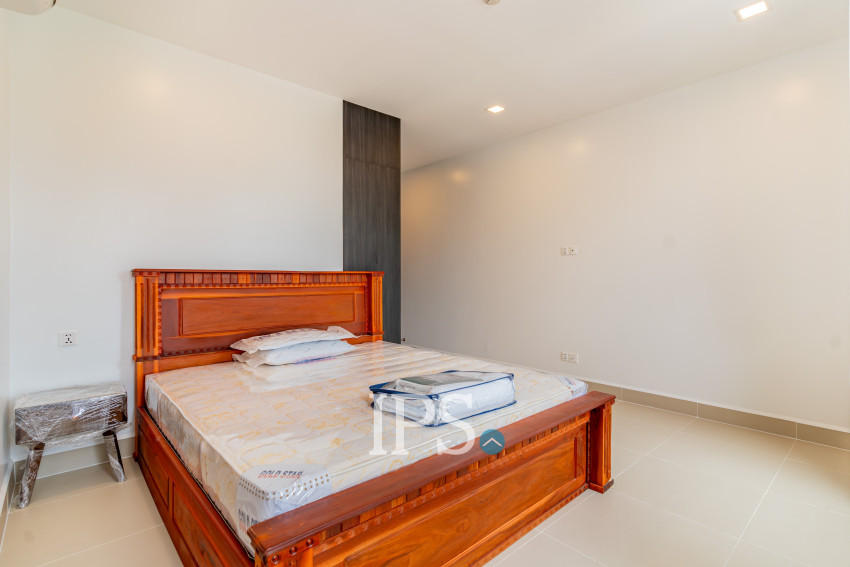 3 Bedroom Serviced Apartment For Rent - Boeung Trabek, Phnom Penh