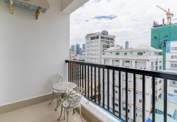1 Bedroom Serviced Apartment For Rent - Boeung Trabek, Phnom Penh thumbnail